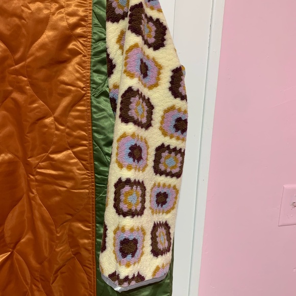 New with tags Pol jacket
Size medium/large - Picture 15 of 16